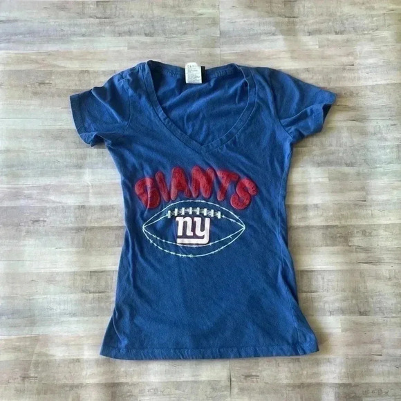 New York Giants Women’s Tee Size Small - Picture 1 of 3